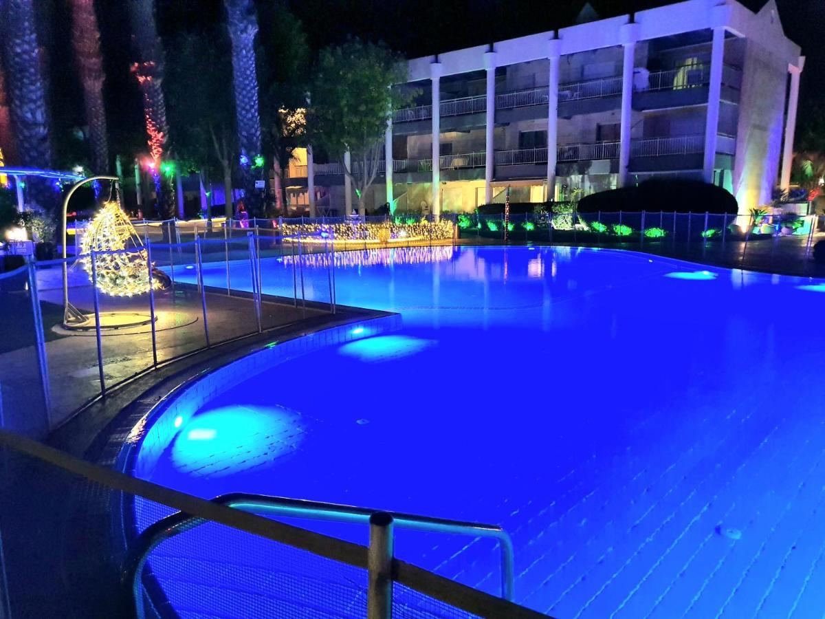 Barak Royal Suites Vip 134 - חמש דקות מהים ומהטיילת Eilat Buitenkant foto