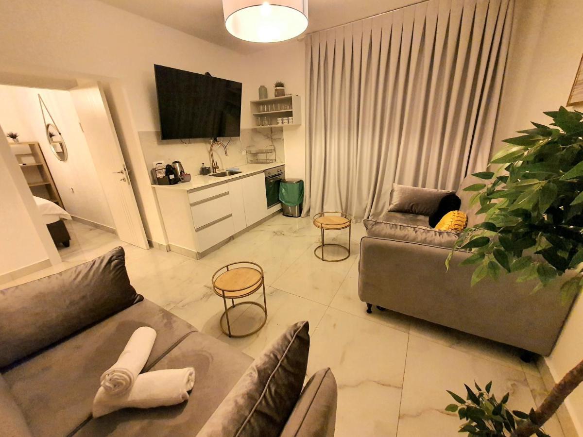 Barak Royal Suites Vip 134 - חמש דקות מהים ומהטיילת Eilat Buitenkant foto